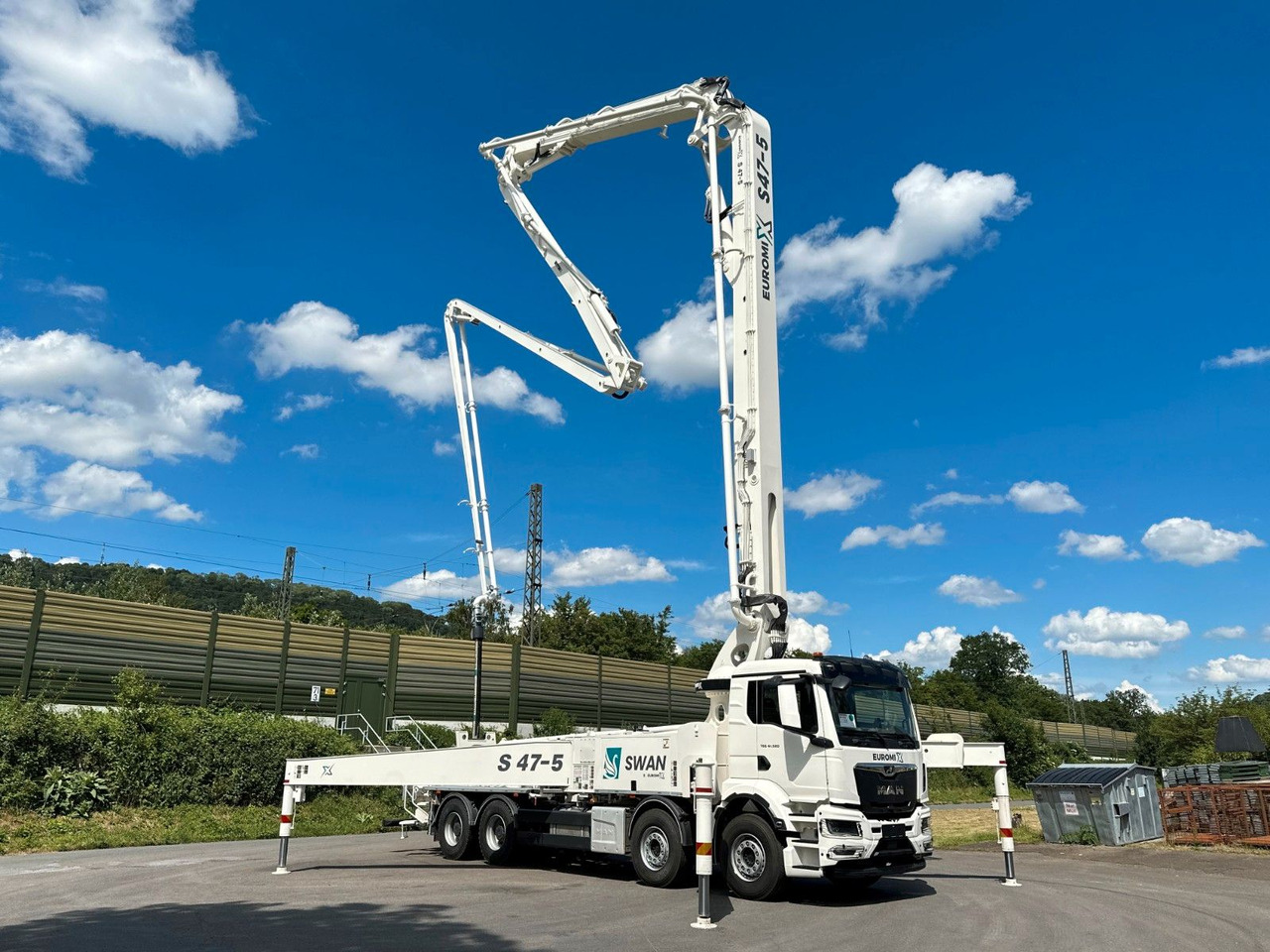 MAN TGS 41.520 8x4 SWAN TSP 47-5 160RZ ( 47m ) - Автобетононасос: фото 1 MAN TGS 41.520 8x4 SWAN TSP 47-5 160RZ ( 47m ) - Автобетононасос: фото 1