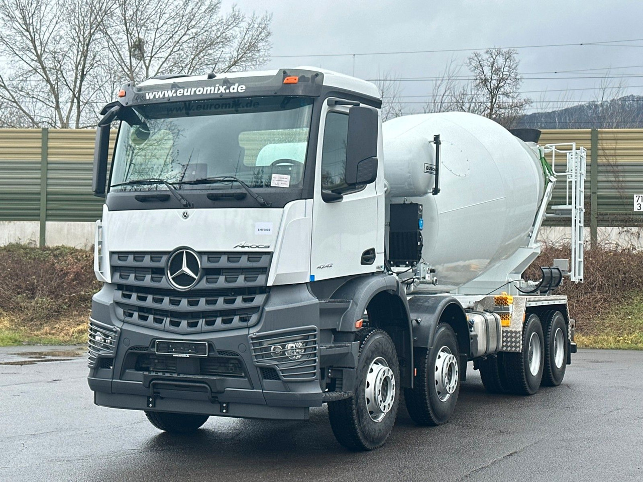 Mercedes-Benz AROCS 5 4242 8x4 Euro5 EuromixMTP EM 12m R - Автобетоносмеситель: фото 2 Mercedes-Benz AROCS 5 4242 8x4 Euro5 EuromixMTP EM 12m R - Автобетоносмеситель: фото 2