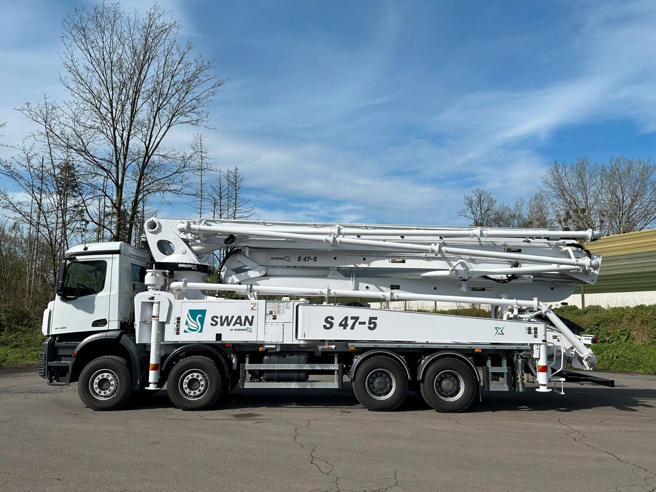 Mercedes-Benz Arocs 5 4542 8x4 SWAN TSP 47-5 160RZ ( 47m ) - Автобетоносмеситель: фото 4 Mercedes-Benz Arocs 5 4542 8x4 SWAN TSP 47-5 160RZ ( 47m ) - Автобетоносмеситель: фото 4