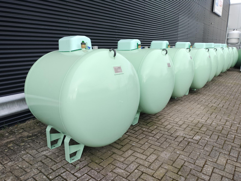 De Visser Propaan/Butaan LPG Tank 1600 L (0.8 ton) Gastank - Gas, Gaz, LPG, GPL, Propane, Butane tanks aboveground Ø 1250mm including tank fittings Tanks are built according to DIN EN 12542, with high quality steel. - Топливный бак для Грузовиков: фото 2 De Visser Propaan/Butaan LPG Tank 1600 L (0.8 ton) Gastank - Gas, Gaz, LPG, GPL, Propane, Butane tanks aboveground Ø 1250mm including tank fittings Tanks are built according to DIN EN 12542, with high quality steel. - Топливный бак для Грузовиков: фото 2
