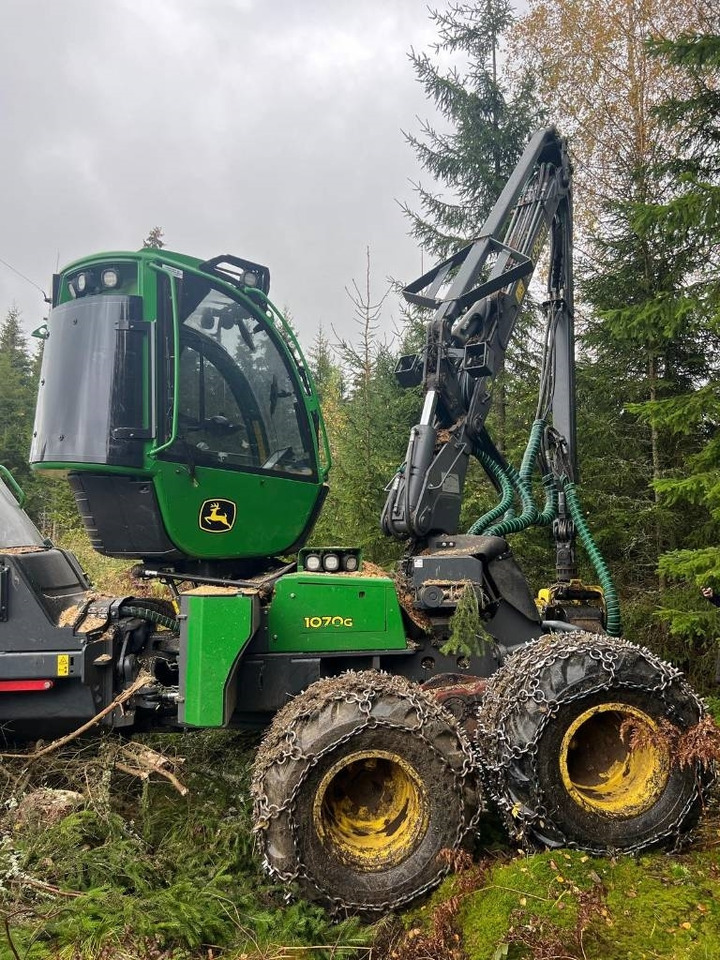 John Deere 1070G - Харвестер: фото 4 John Deere 1070G - Харвестер: фото 4