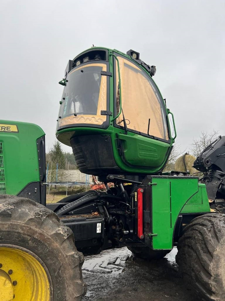 Харвестер John Deere 1170 E: фото 20 Харвестер John Deere 1170 E: фото 20