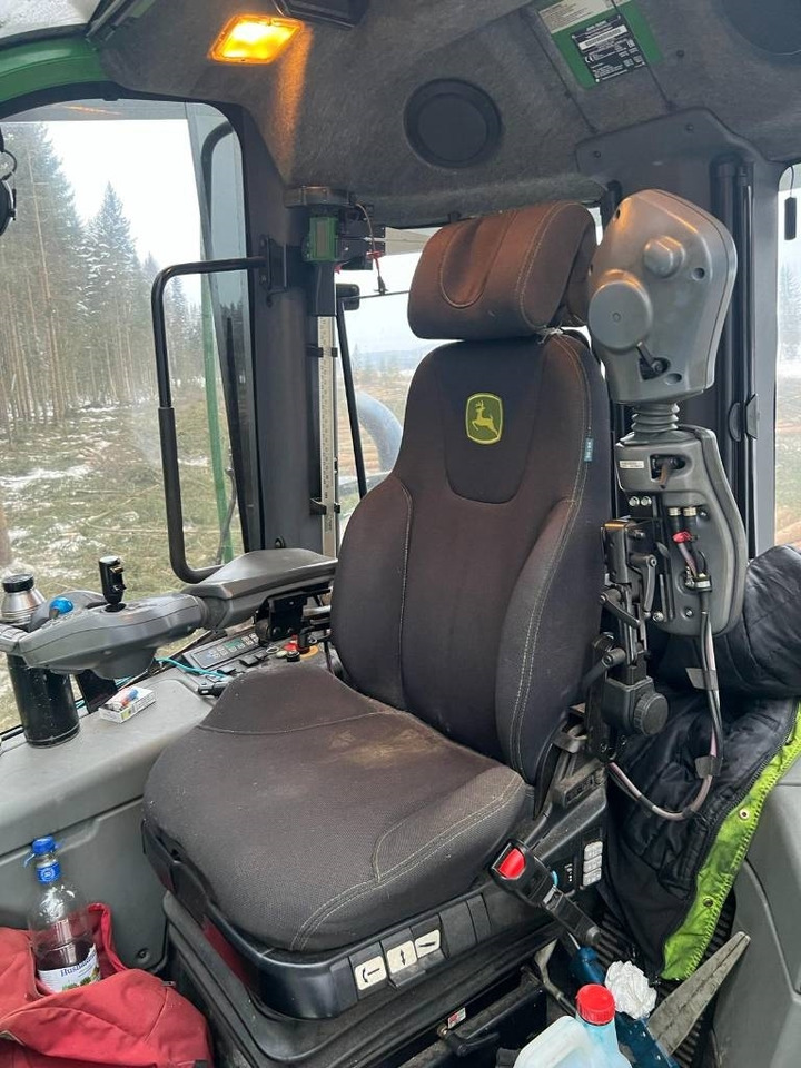 Харвестер John Deere 1170G: фото 23