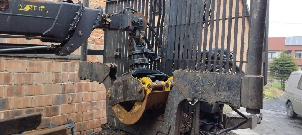 Kronos 140 - Прицеп лесовоз: фото 5 Kronos 140 - Прицеп лесовоз: фото 5