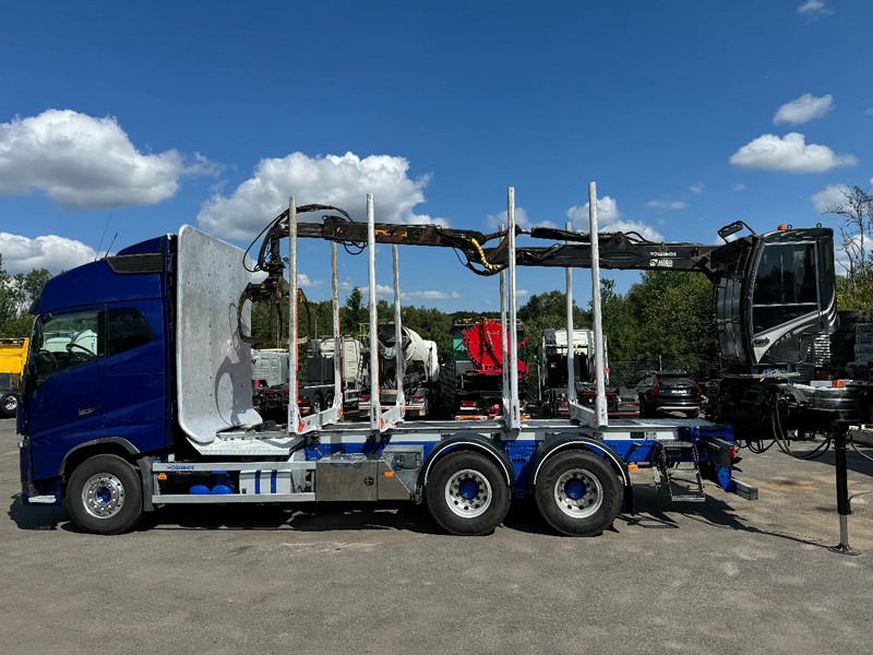 Volvo FH 6x4, Timber-truck + Jonsered 1080, 2017 - Лесовоз, Автоманипулятор: фото 3 Volvo FH 6x4, Timber-truck + Jonsered 1080, 2017 - Лесовоз, Автоманипулятор: фото 3