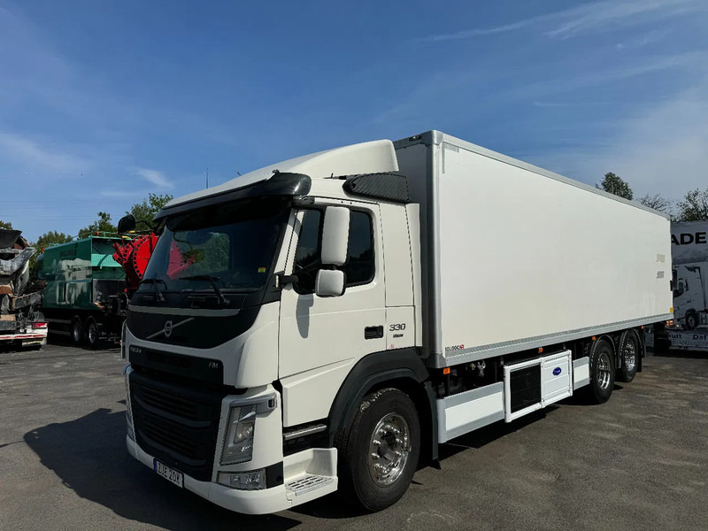 Volvo FM 330 6x2*4, Euro 6, REF-truck, 2019 - Рефрижератор: фото 3 Volvo FM 330 6x2*4, Euro 6, REF-truck, 2019 - Рефрижератор: фото 3