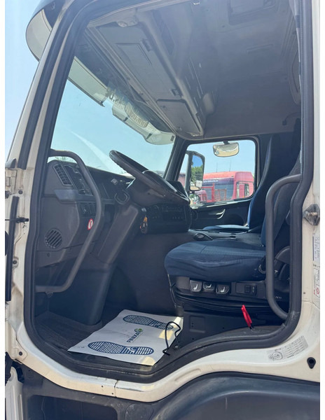 Тягач Volvo FM 300 **EURO 3-BELGIAN TRUCK-I SHIFT-PTO**: фото 14