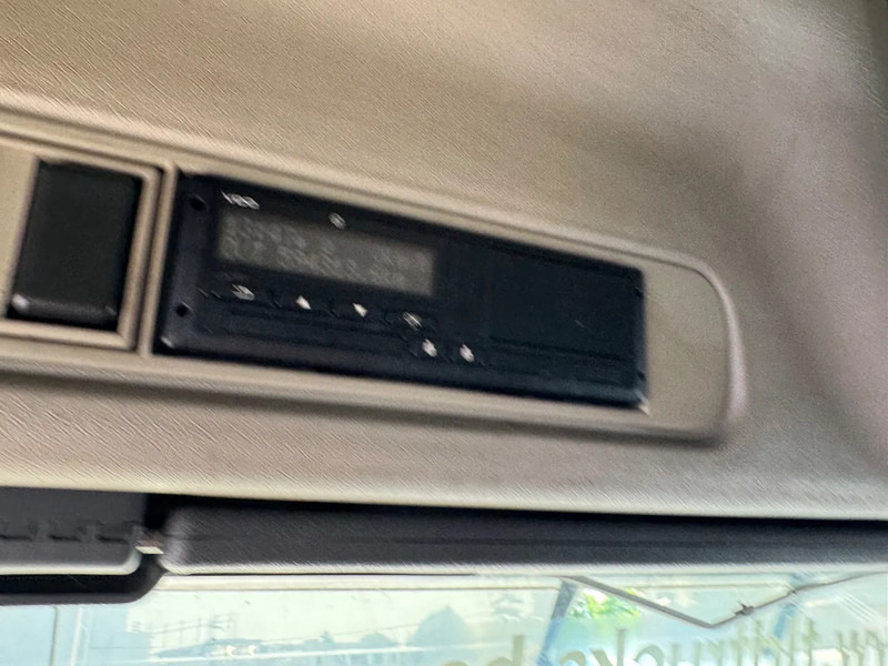 Тягач Volvo FM 300 **EURO 3-BELGIAN TRUCK-I SHIFT-PTO**: фото 18