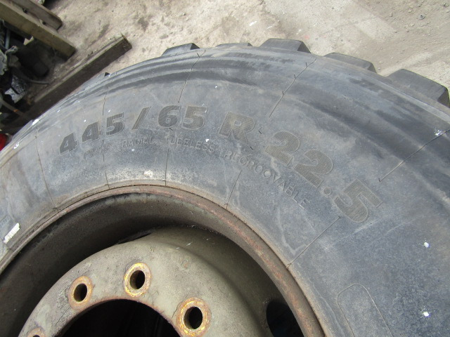 465/65/22.5 MICHELIN TRACK GRIP TYRE WITH RIM - Шина для Грузовиков: фото 3 465/65/22.5 MICHELIN TRACK GRIP TYRE WITH RIM - Шина для Грузовиков: фото 3