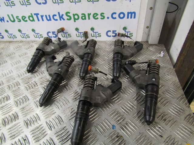 CUMMINS M11 INJECTORS (6) P/NO 3087772 - Подготовка топлива для Грузовиков: фото 1 CUMMINS M11 INJECTORS (6) P/NO 3087772 - Подготовка топлива для Грузовиков: фото 1