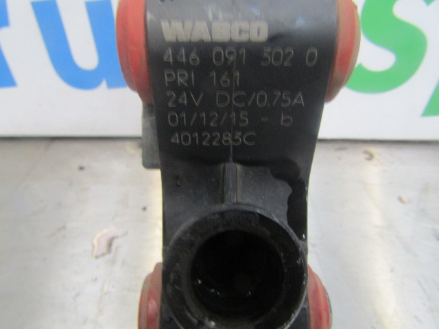 DAF LF 220 EURO 6 AD BLUE DOSING PUMP WABCO P/NO 446 091 3020 - Двигатель и запчасти для Грузовиков: фото 2 DAF LF 220 EURO 6 AD BLUE DOSING PUMP WABCO P/NO 446 091 3020 - Двигатель и запчасти для Грузовиков: фото 2