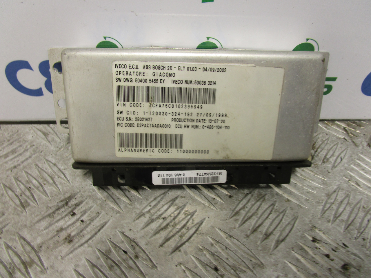 IVECO TECTOR ABS BOSCH ECU P/NO 500383214 - Детали тормозной системы для Грузовиков: фото 1 IVECO TECTOR ABS BOSCH ECU P/NO 500383214 - Детали тормозной системы для Грузовиков: фото 1