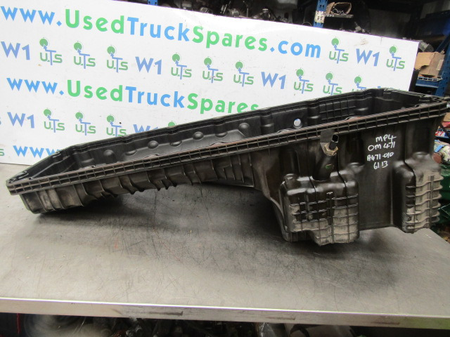 MERCEDES ACTROS MP4 OM471-6 ENGINE OIL SUMP P/NO A4710106113 - Двигатель и запчасти для Грузовиков: фото 1 MERCEDES ACTROS MP4 OM471-6 ENGINE OIL SUMP P/NO A4710106113 - Двигатель и запчасти для Грузовиков: фото 1