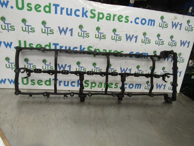 MERCEDES ACTROS MP4 OM471-6 INJECTOR HARNESS HOLDER P/NO A4710100279 - Электрическая система для Грузовиков: фото 1 MERCEDES ACTROS MP4 OM471-6 INJECTOR HARNESS HOLDER P/NO A4710100279 - Электрическая система для Грузовиков: фото 1