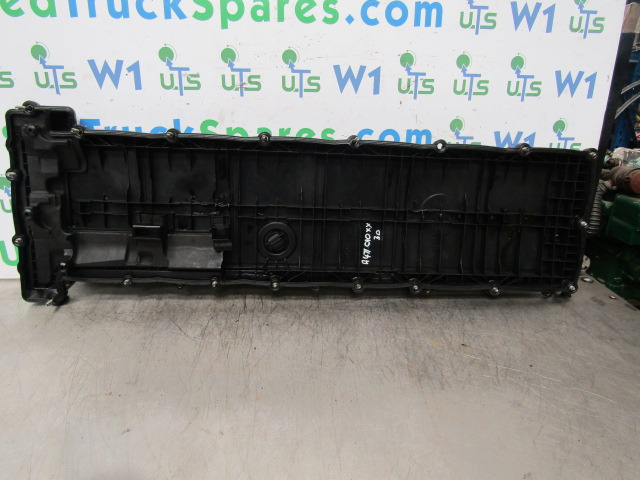 MERCEDES ACTROS MP4 OM471-6 ROCKER COVER P/NO A471010XX30 - Двигатель и запчасти для Грузовиков: фото 2 MERCEDES ACTROS MP4 OM471-6 ROCKER COVER P/NO A471010XX30 - Двигатель и запчасти для Грузовиков: фото 2