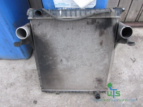 MITSUBISHI CANTER 7.5T RADIATOR - Радиатор для Грузовиков: фото 1 MITSUBISHI CANTER 7.5T RADIATOR - Радиатор для Грузовиков: фото 1