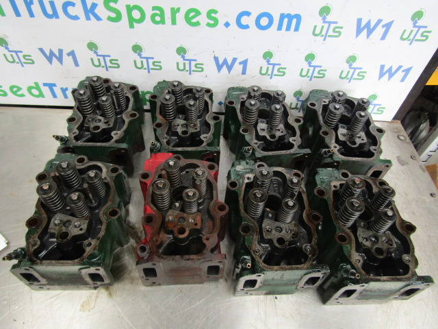 SCANIA 144/164 V8 CYLINDER HEAD - Двигатель и запчасти для Грузовиков: фото 2 SCANIA 144/164 V8 CYLINDER HEAD - Двигатель и запчасти для Грузовиков: фото 2
