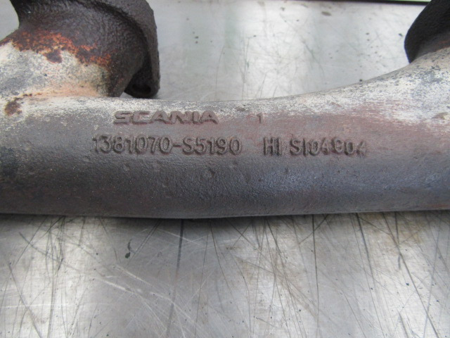 SCANIA 144/164 V8 EXHAUST MANIFOLD P/NO 1381070 / 1424920 -S 5190 - Двигатель и запчасти для Грузовиков: фото 2 SCANIA 144/164 V8 EXHAUST MANIFOLD P/NO 1381070 / 1424920 -S 5190 - Двигатель и запчасти для Грузовиков: фото 2