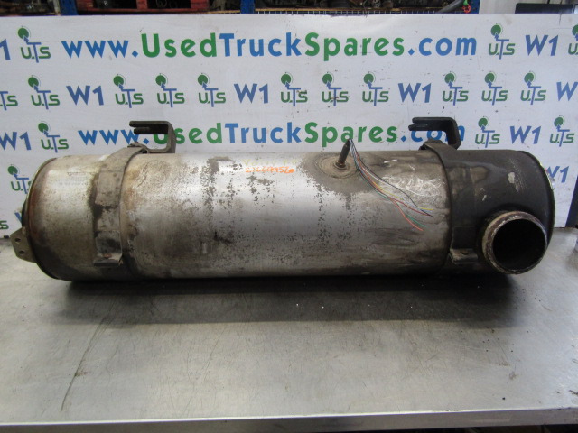 VOLVO FE EXHAUST SILENCER WITH CAT P/NO 21669952 - Глушитель/ Выхлопная система для Грузовиков: фото 1 VOLVO FE EXHAUST SILENCER WITH CAT P/NO 21669952 - Глушитель/ Выхлопная система для Грузовиков: фото 1