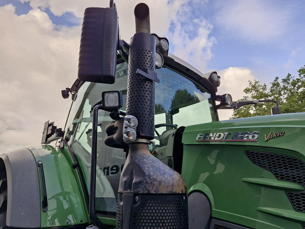 Fendt 826 VARIO PROFI PLUS - Трактор: фото 3 Fendt 826 VARIO PROFI PLUS - Трактор: фото 3