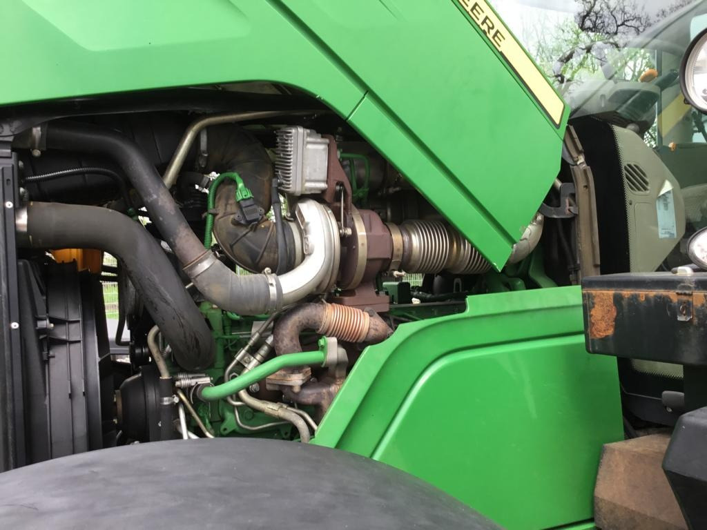 John Deere 6150R - Трактор: фото 5 John Deere 6150R - Трактор: фото 5