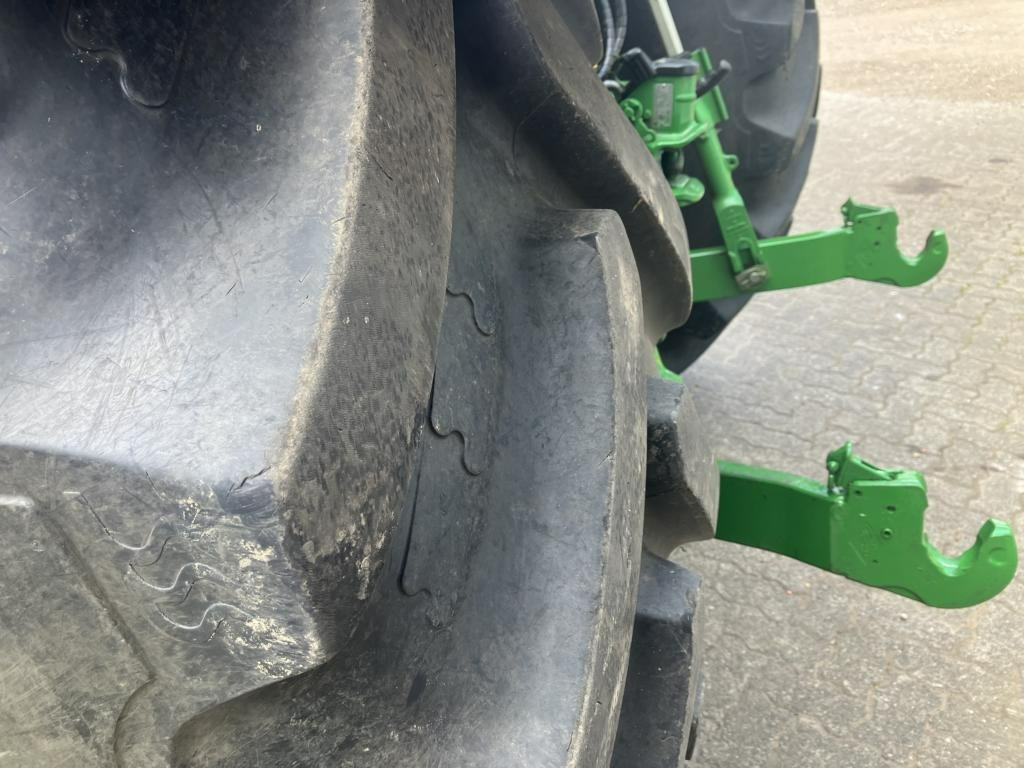 Трактор John Deere 6250R: фото 6