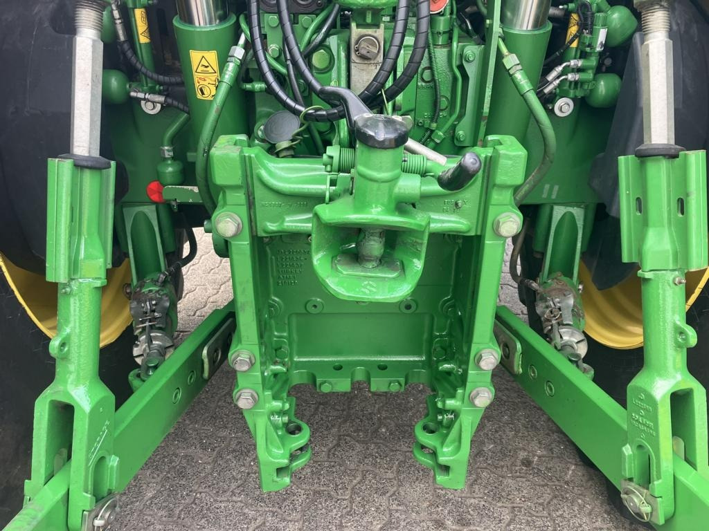 Трактор John Deere 6250R: фото 19