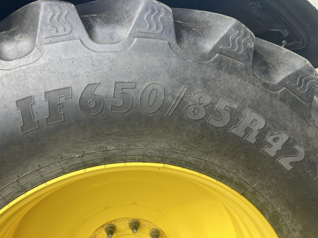 Трактор John Deere 6250R: фото 8