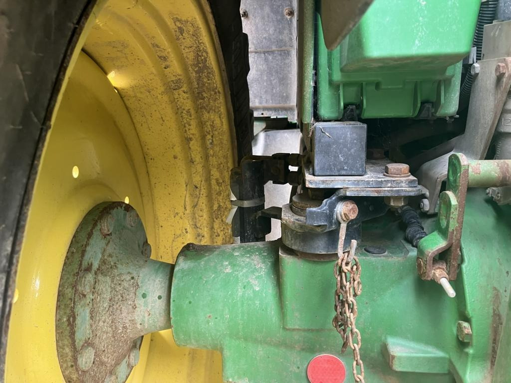 Трактор John Deere 6430: фото 30