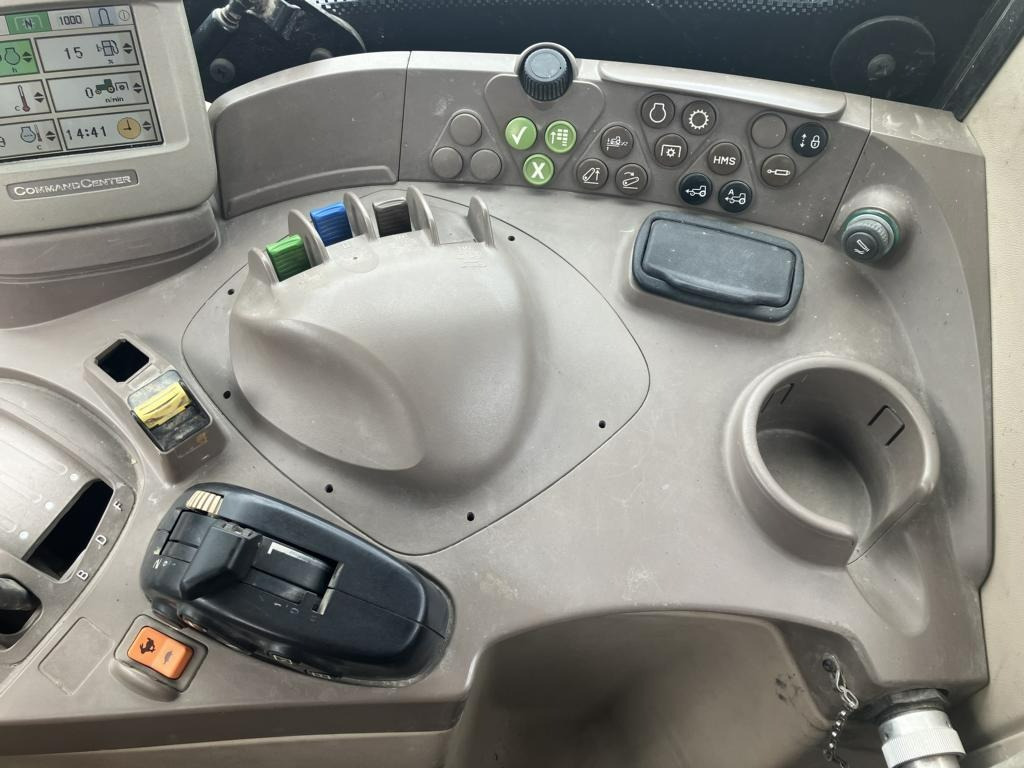 Трактор John Deere 6430: фото 19