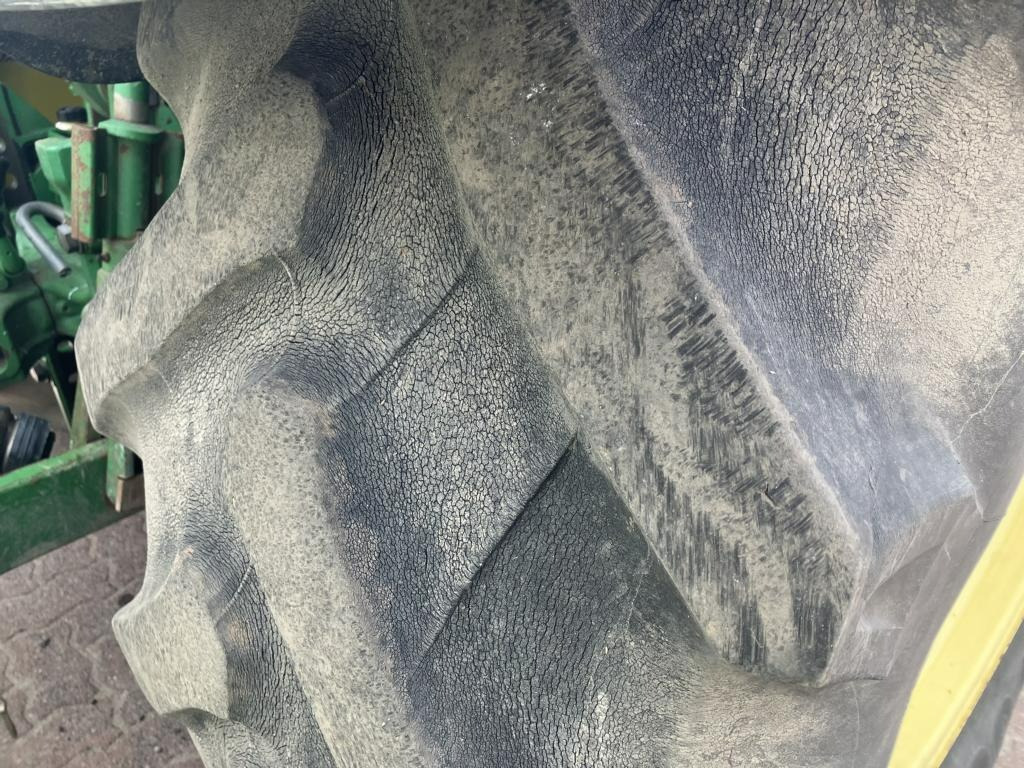 Трактор John Deere 6430: фото 8