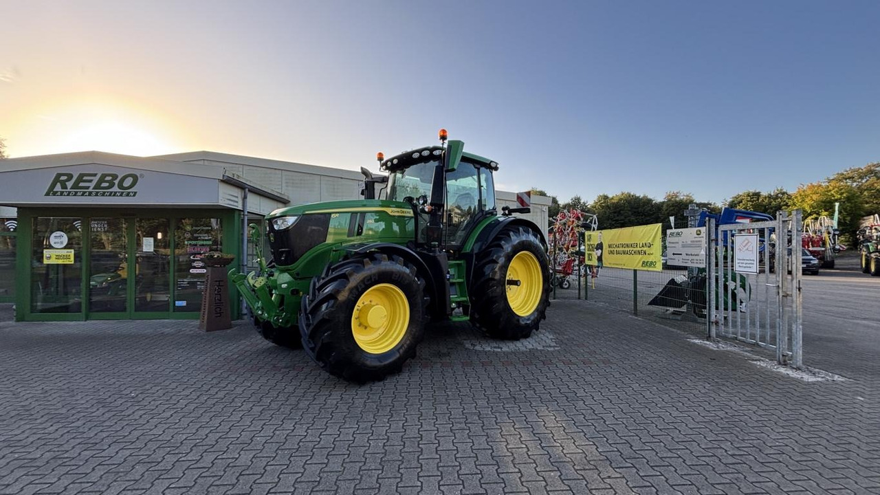 John Deere 6R250 - Трактор: фото 1 John Deere 6R250 - Трактор: фото 1