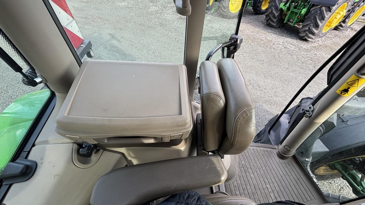 John Deere TRAKTOR 6250R - Трактор: фото 4 John Deere TRAKTOR 6250R - Трактор: фото 4