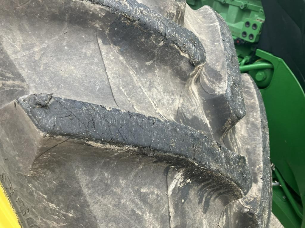 John Deere TRAKTOR 8R410 - Трактор: фото 3 John Deere TRAKTOR 8R410 - Трактор: фото 3