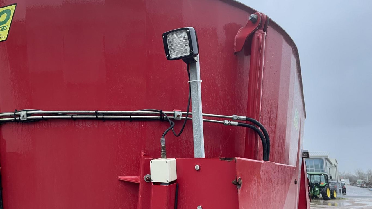 Mayer VM-16 SELBSTFAHRER - Кормораздатчик: фото 3 Mayer VM-16 SELBSTFAHRER - Кормораздатчик: фото 3