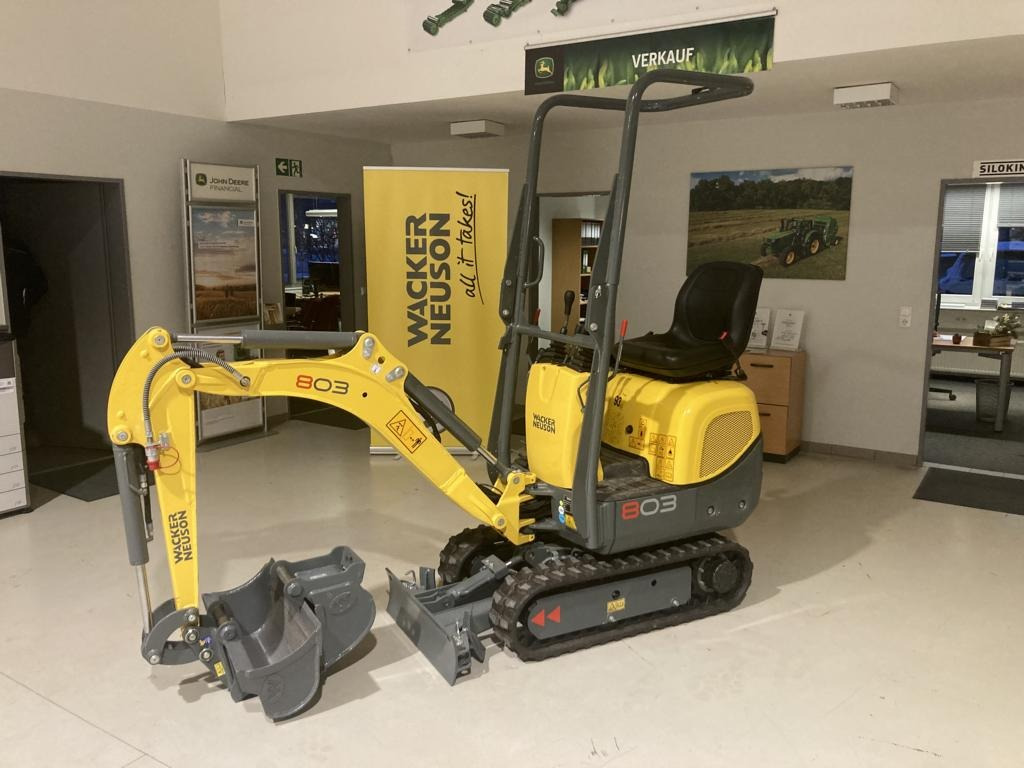 Wacker Neuson 803 - Мини-экскаватор: фото 1 Wacker Neuson 803 - Мини-экскаватор: фото 1