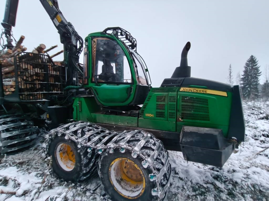 John Deere 1110G - Форвардер: фото 4 John Deere 1110G - Форвардер: фото 4