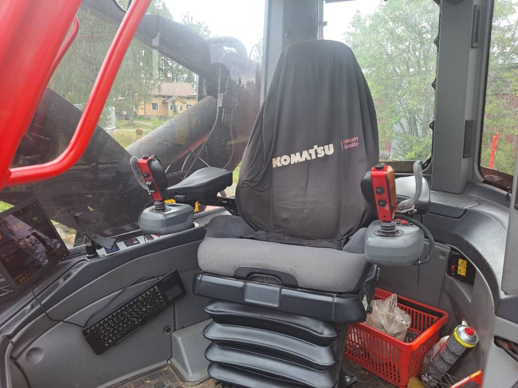 Харвестер Komatsu 911: фото 11