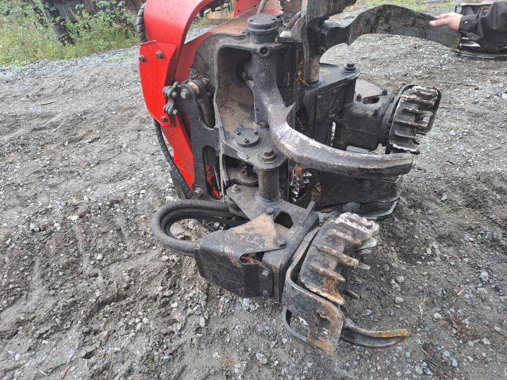 Харвестер Komatsu 911: фото 10