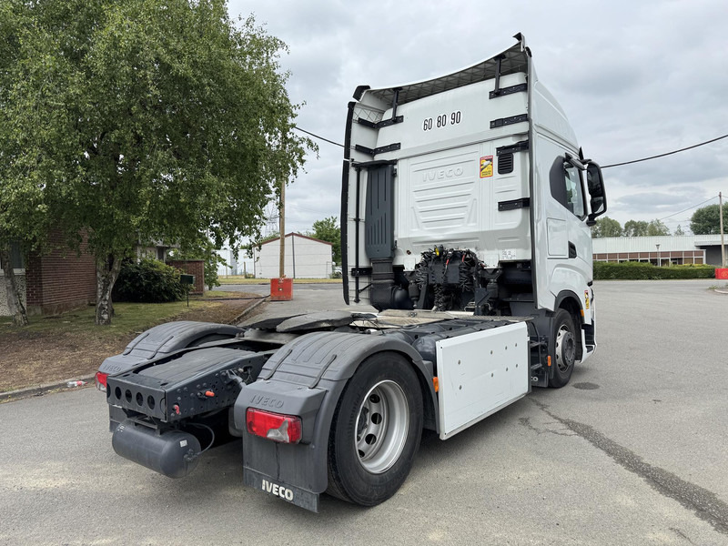 Iveco Stralis - Тягач: фото 3 Iveco Stralis - Тягач: фото 3