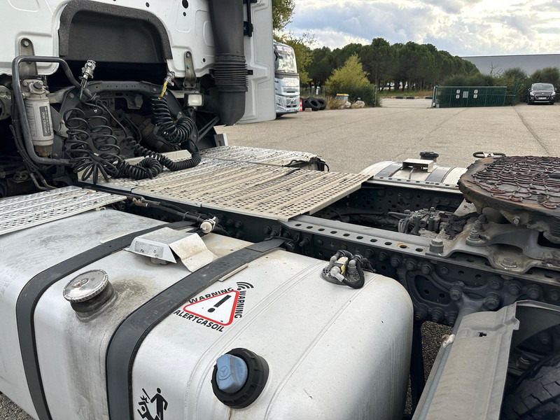 Mercedes-Benz Actros - Тягач: фото 5 Mercedes-Benz Actros - Тягач: фото 5