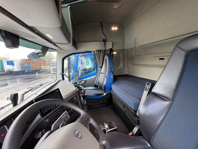 Volvo FH - Тягач: фото 4 Volvo FH - Тягач: фото 4