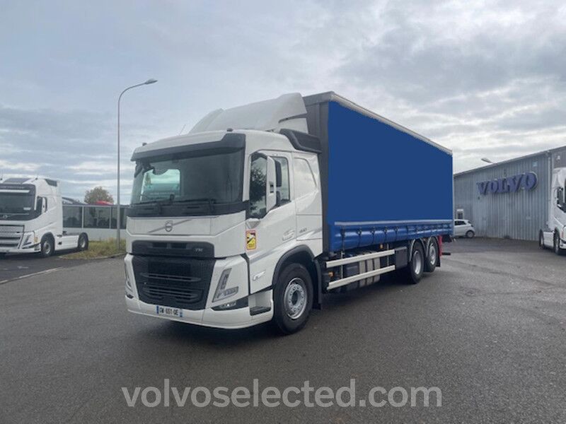 Volvo FM - Тентованный грузовик: фото 1 Volvo FM - Тентованный грузовик: фото 1