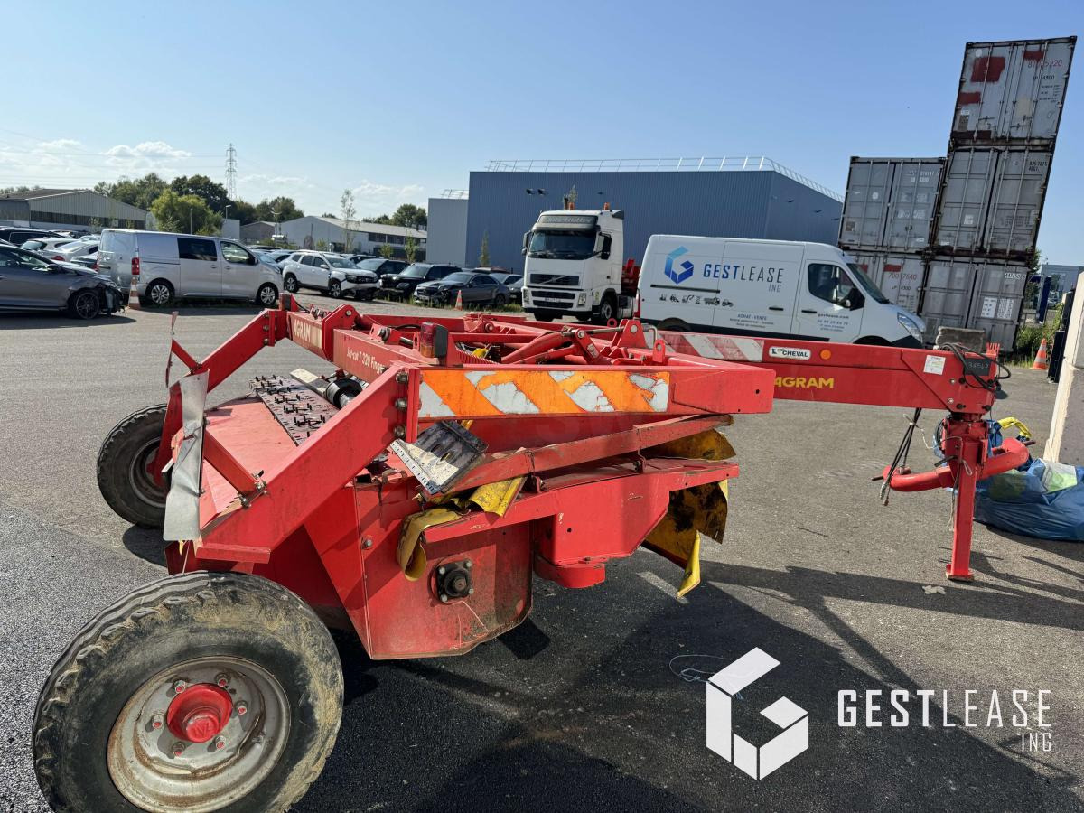 Agram JET CUT T320 FINGER - Косилка: фото 3 Agram JET CUT T320 FINGER - Косилка: фото 3