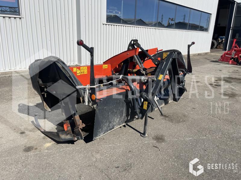 Kubota DM4032 - Косилка: фото 2 Kubota DM4032 - Косилка: фото 2