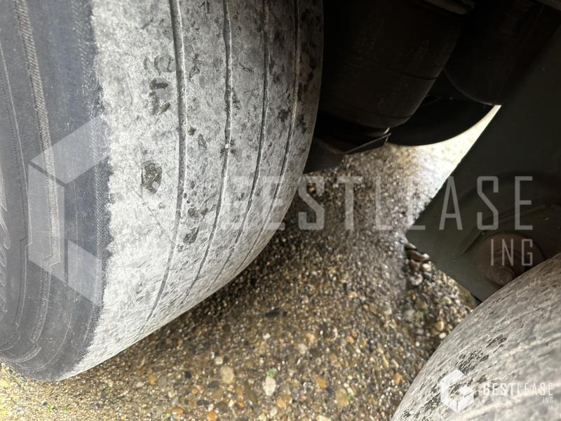 Полуприцеп-рефрижератор Lamberet THERMO KING  SLX: фото 16 Полуприцеп-рефрижератор Lamberet THERMO KING  SLX: фото 16