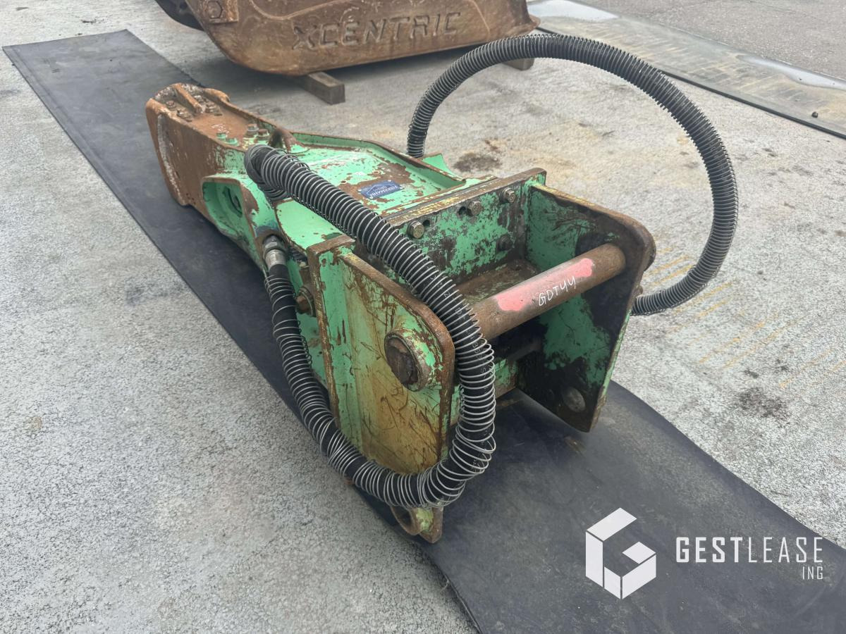 MONTABERT BRM 900 - Гидромолот: фото 4 MONTABERT BRM 900 - Гидромолот: фото 4