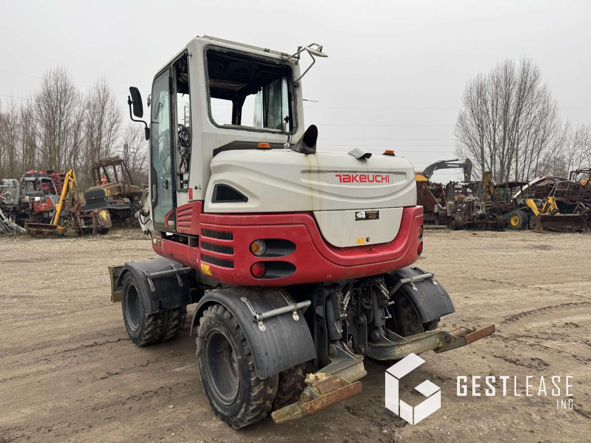Takeuchi TB295W - Колёсный экскаватор: фото 2 Takeuchi TB295W - Колёсный экскаватор: фото 2