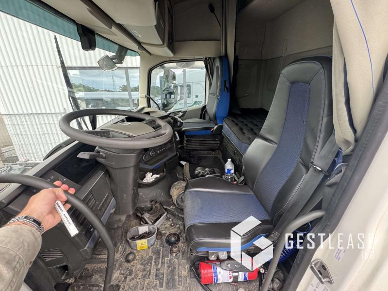 Тягач Volvo FH 500: фото 19 Тягач Volvo FH 500: фото 19