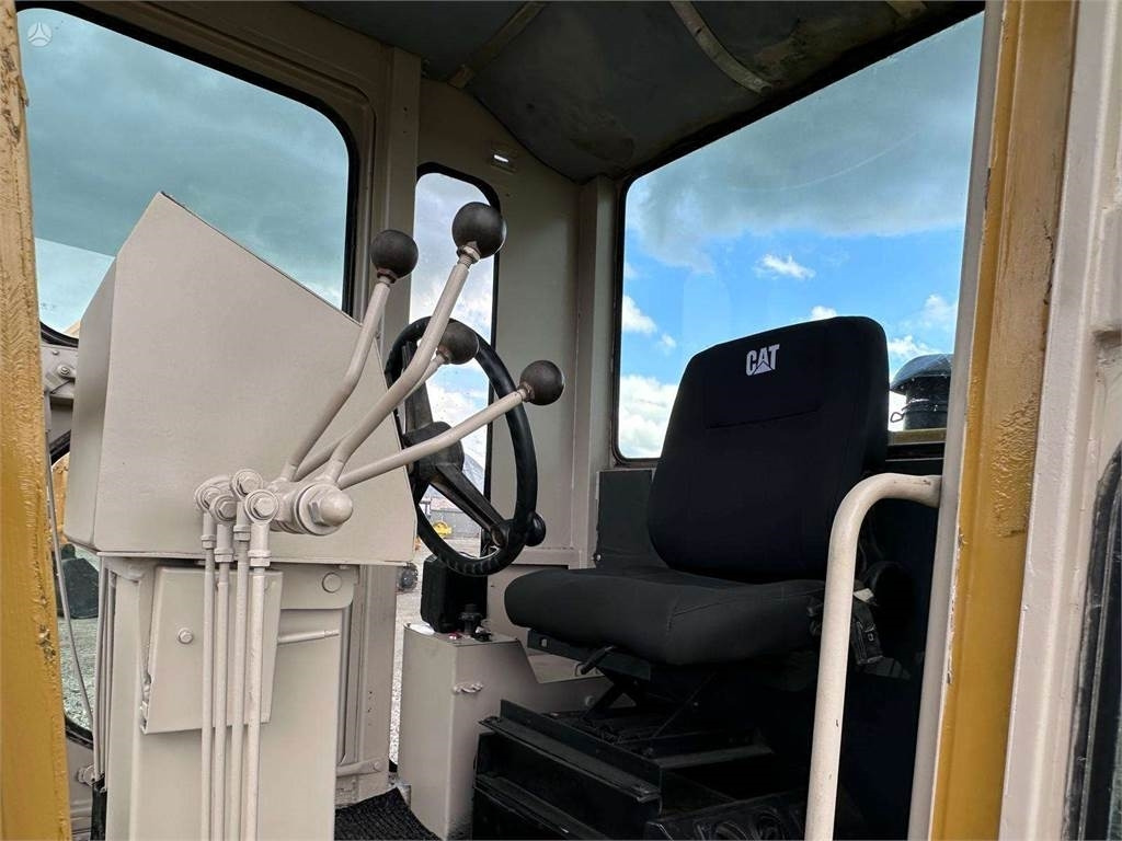Грейдер CAT 140 H: фото 15
